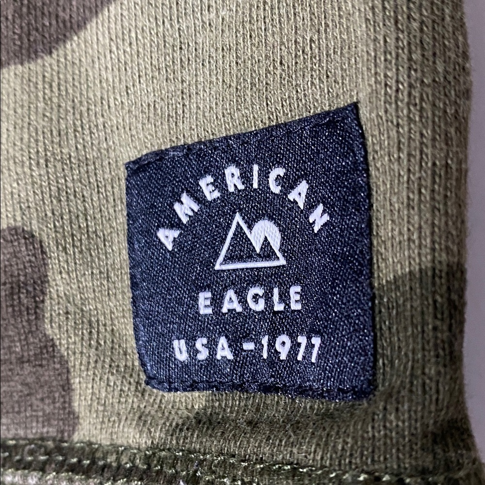 American Eagle Camo Hoodie - Picture 8 of 8